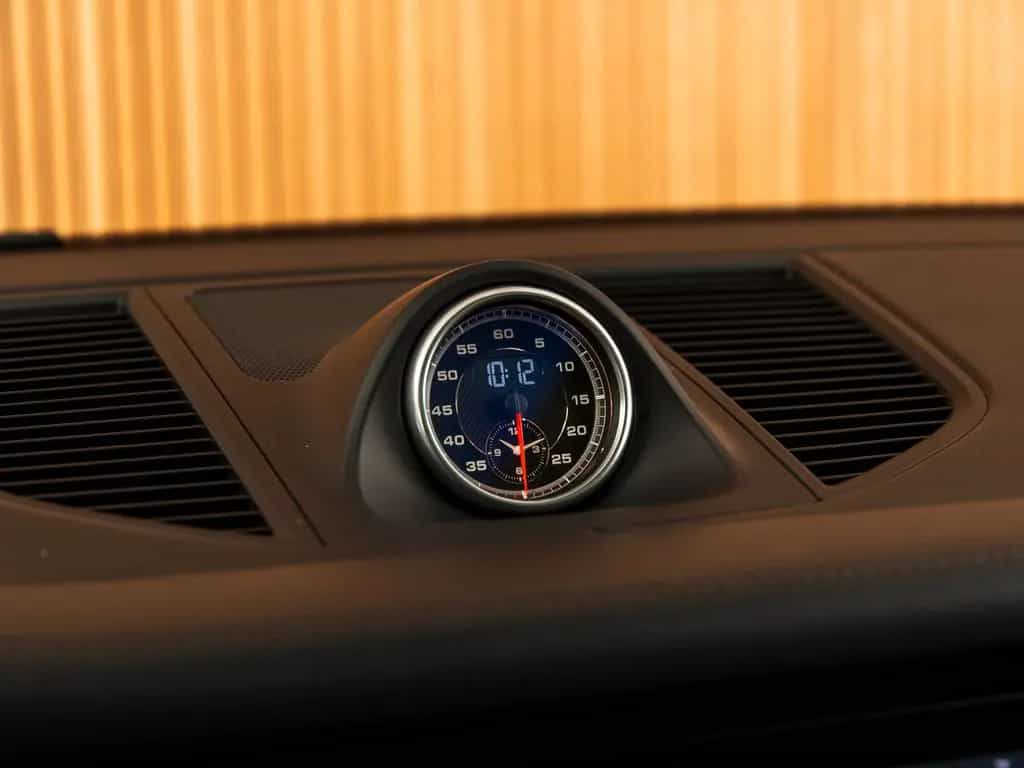 Porsche Macan Turbo SportDesign-BURMESTER-18w-21"-PANO 02/2020-photo-26