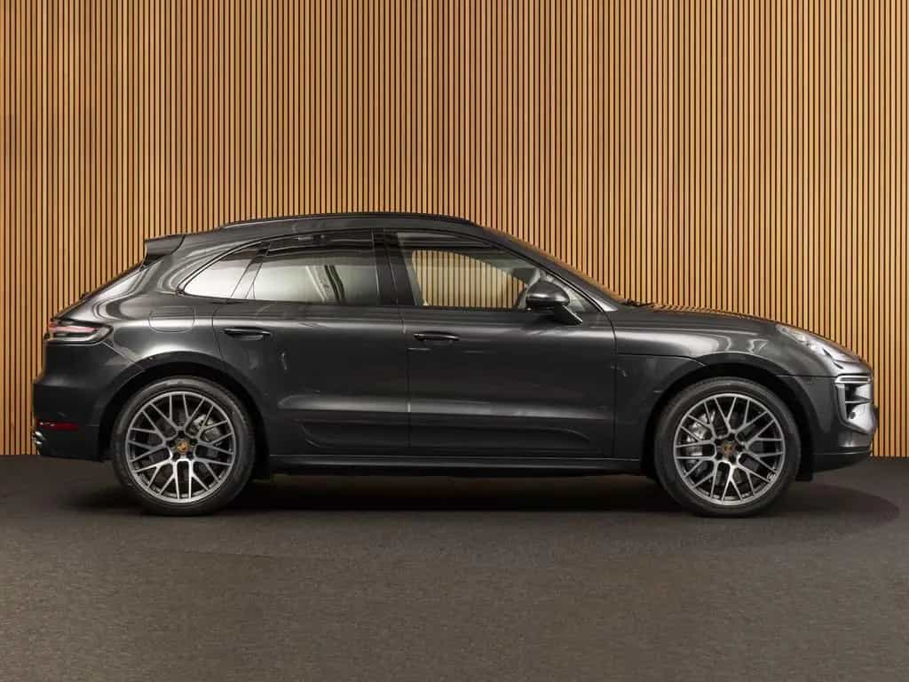 Porsche Macan Turbo SportDesign-BURMESTER-18w-21"-PANO 02/2020-photo-5
