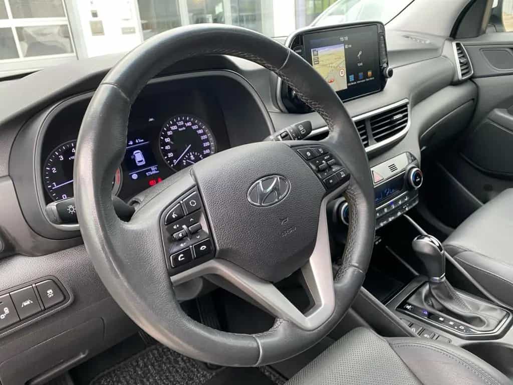 Hyundai TUCSON 1.6 Turbo DCT Trend *AHK*Leder*Pano*RCam* 01/2019-photo-13