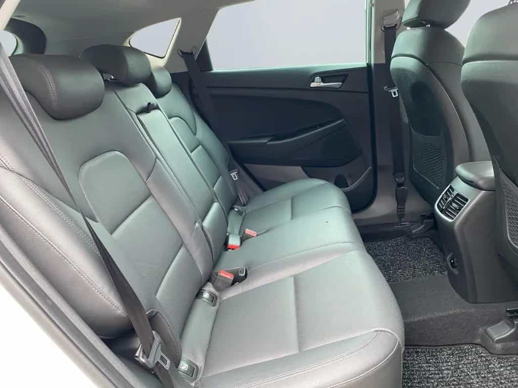 Hyundai TUCSON 1.6 Turbo DCT Trend *AHK*Leder*Pano*RCam* 01/2019-photo-19