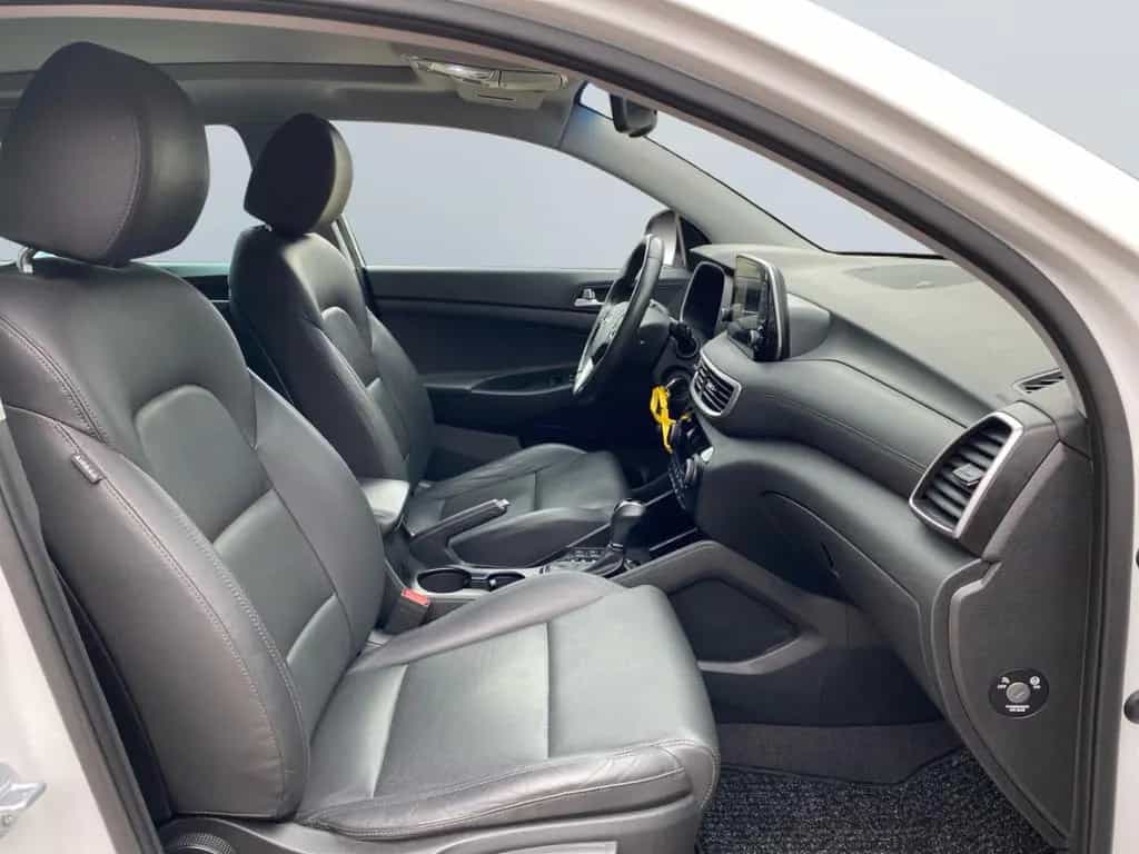 Hyundai TUCSON 1.6 Turbo DCT Trend *AHK*Leder*Pano*RCam* 01/2019-photo-20