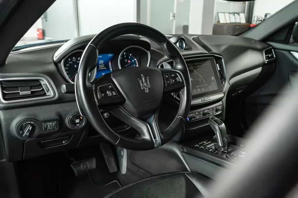 Maserati Ghibli S Q4 3.0 V6 RFK SHZ GRA APP LEDER 21-Zoll 01/2020-photo-10