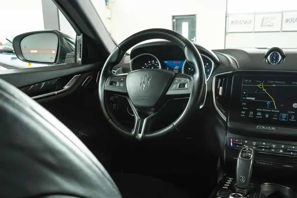 Maserati Ghibli S Q4 3.0 V6 RFK SHZ GRA APP LEDER 21-Zoll 01/2020-photo-19