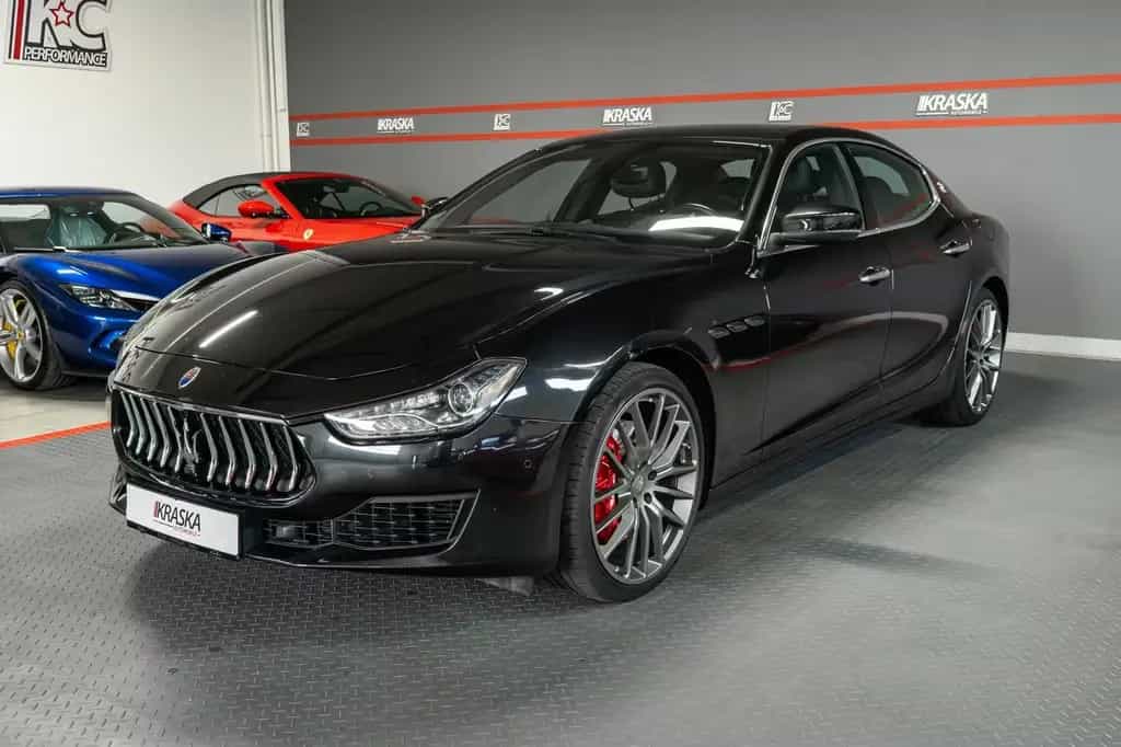 Maserati Ghibli S Q4 3.0 V6 RFK SHZ GRA APP LEDER 21-Zoll 01/2020-photo-2