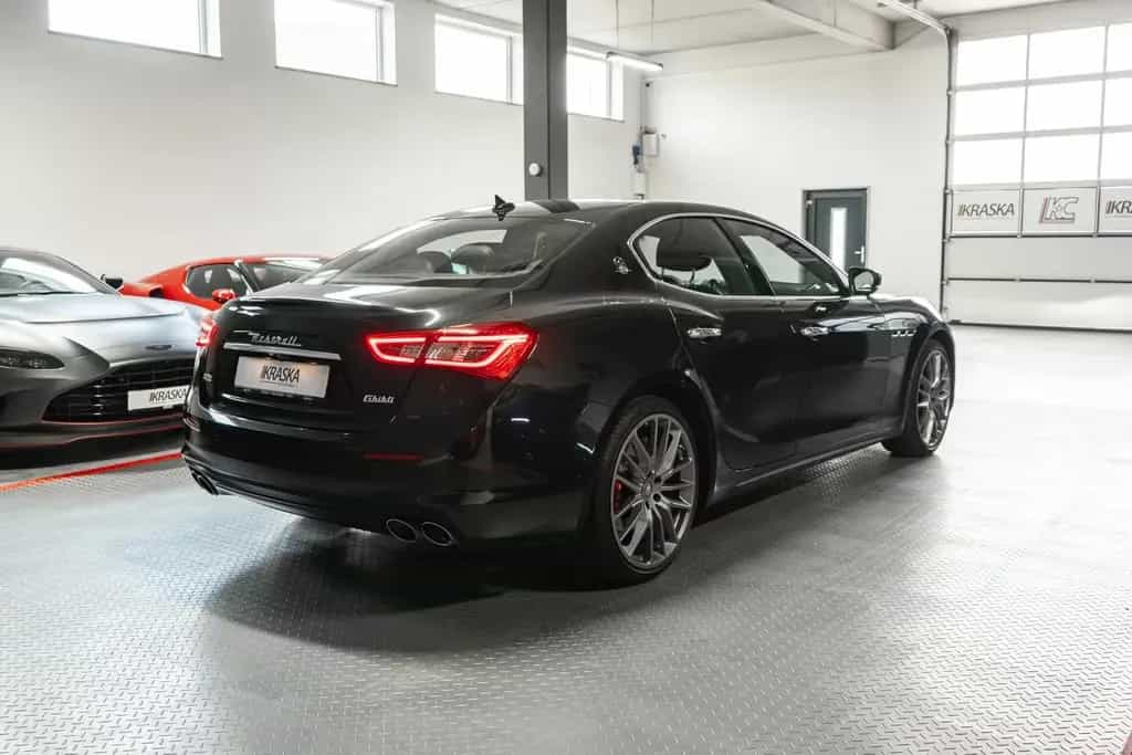 Maserati Ghibli S Q4 3.0 V6 RFK SHZ GRA APP LEDER 21-Zoll 01/2020-photo-5