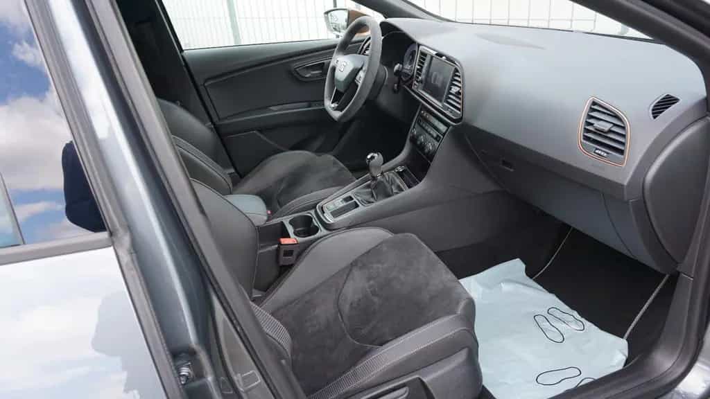 Seat Leon Cupra R Limitiert 673 von 799, ACC, Kamera 06/2018-photo-11