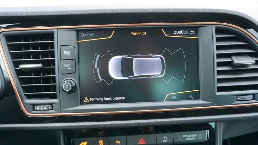 Seat Leon Cupra R Limitiert 673 von 799, ACC, Kamera 06/2018-photo-26