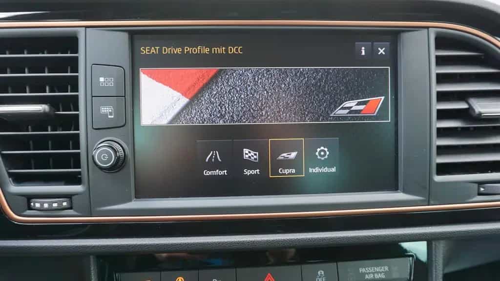 Seat Leon Cupra R Limitiert 673 von 799, ACC, Kamera 06/2018-photo-42