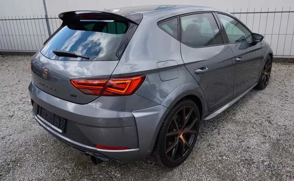 Seat Leon Cupra R Limitiert 673 von 799, ACC, Kamera 06/2018-photo-9