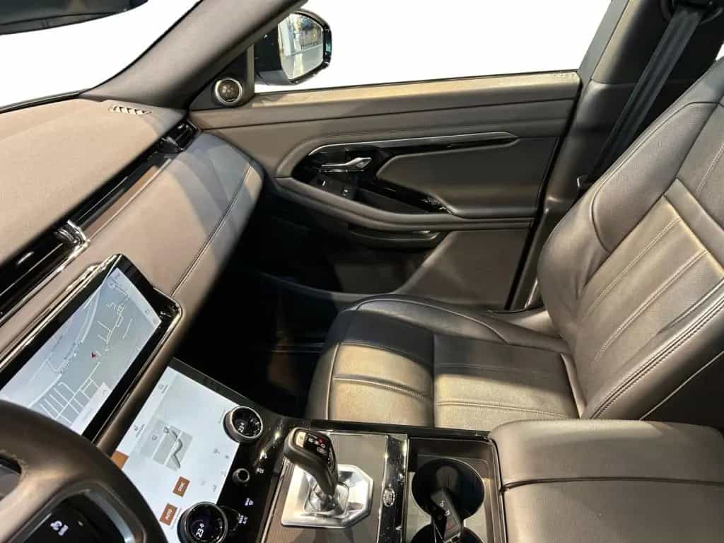 Land Rover Range Rover Rover Evoque 2.0 D200 Style+Fahrassist 01/2023-photo-4