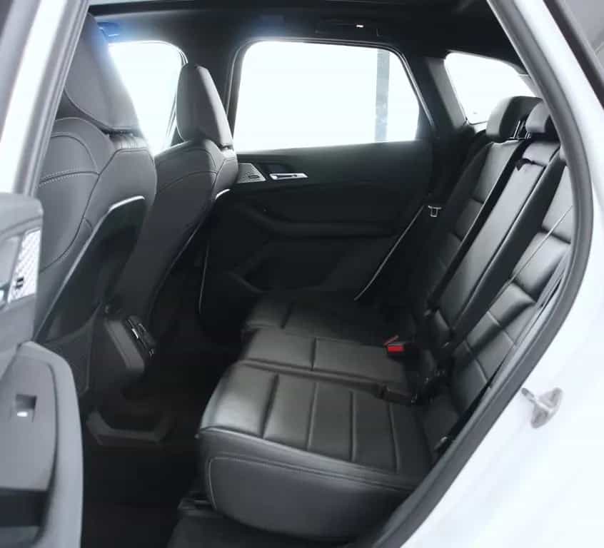 BMW 218 Active Tourer 218i M Sport Active Tourer *A-LED*Panorama*H&K 03/2024-photo-17