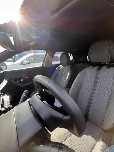 Peugeot 2008 Allure /PDC/SH/17-ALU 05/2025-photo-12
