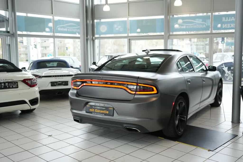 Dodge Charger 5.7l V8 07/2018-photo-2