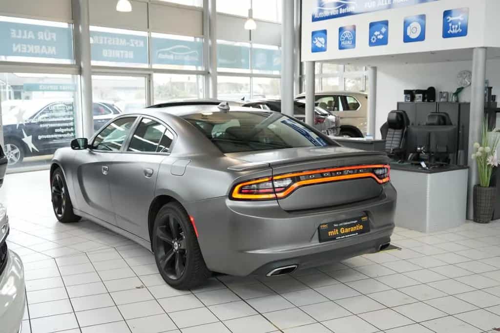 Dodge Charger 5.7l V8 07/2018-photo-3