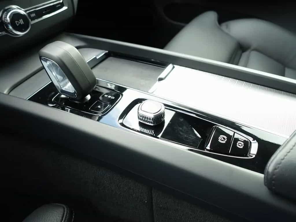 Volvo XC60 Plus B4 Dark/AHK/H&K/BLIS/Memory/Kamera 11/2023-photo-15