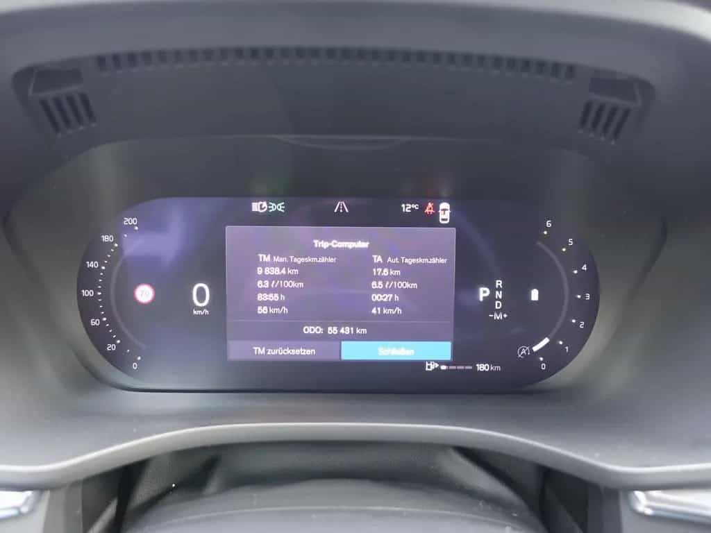 Volvo XC60 Plus B4 Dark/AHK/H&K/BLIS/Memory/Kamera 11/2023-photo-22