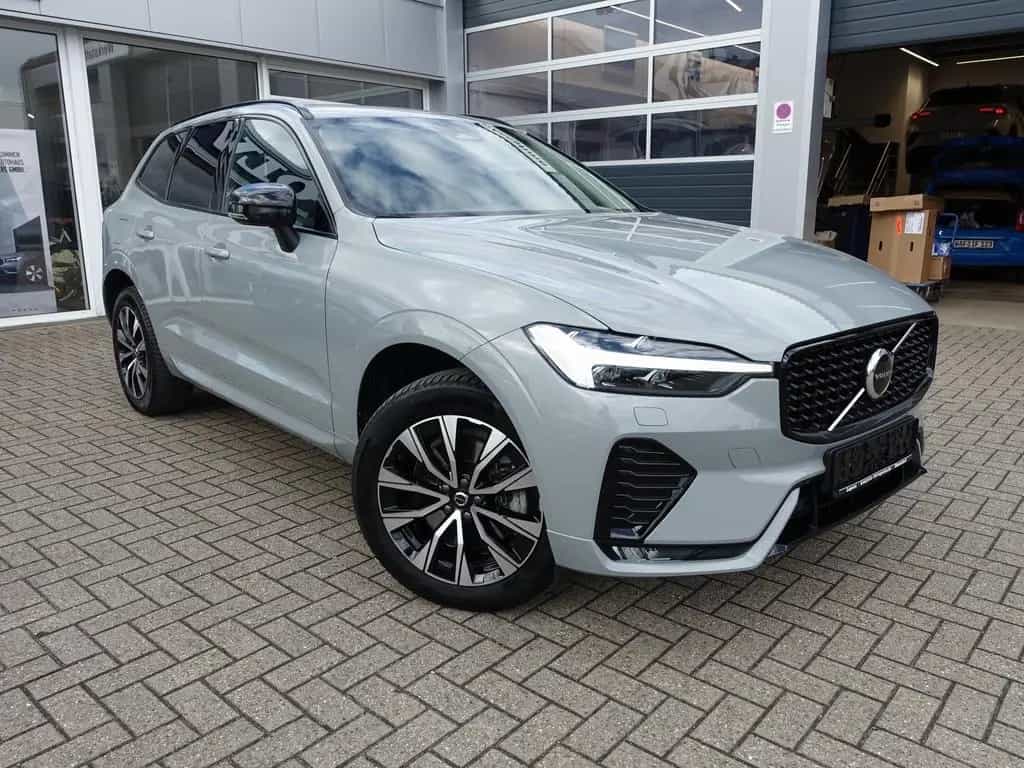 Volvo XC60 Plus B4 Dark/AHK/H&K/BLIS/Memory/Kamera 11/2023-photo-4