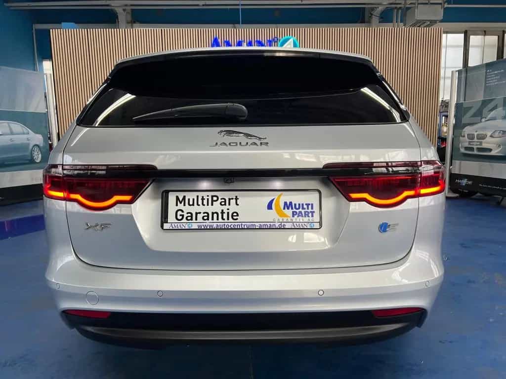 Jaguar XF E-Performance Sportbr. Auto. 2.0 (AMAN®) 08/2018-photo-3