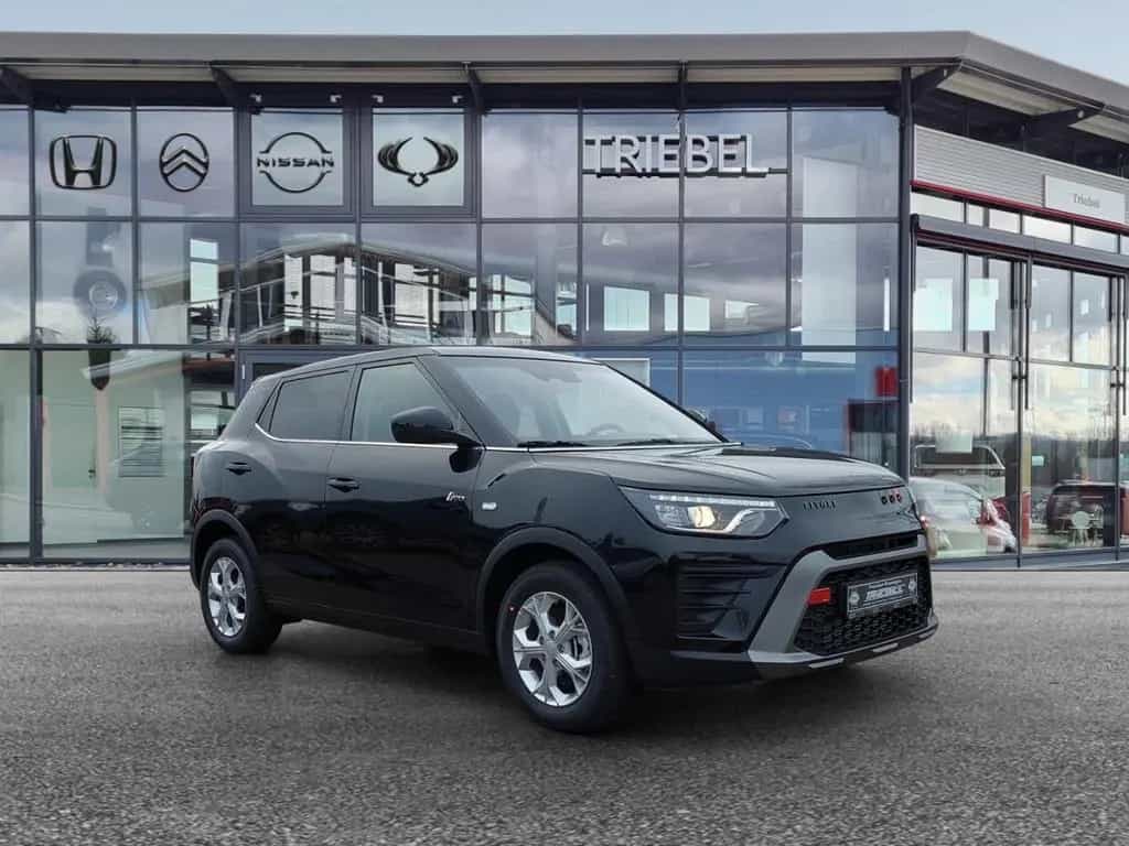 KGM Tivoli NOMAD 1.5 °Navi°RFK°PDC°SHZ°ALU°Tempomat° null-photo-1