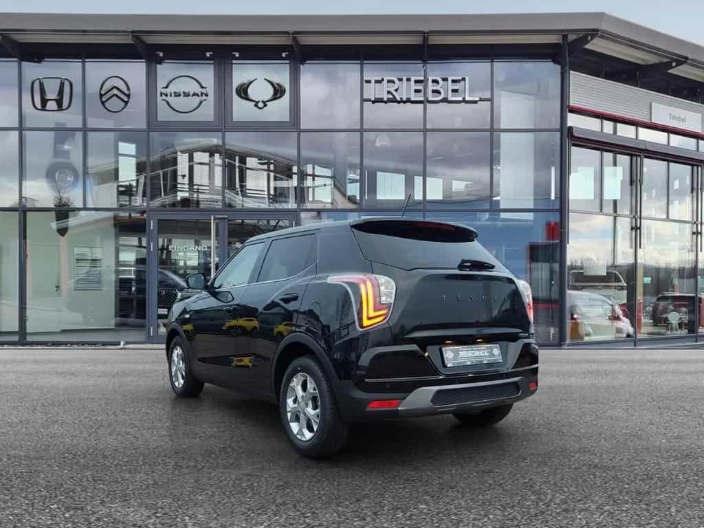KGM Tivoli NOMAD 1.5 °Navi°RFK°PDC°SHZ°ALU°Tempomat° null-photo-3
