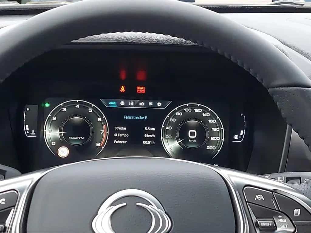 KGM Tivoli NOMAD 1.5 °Navi°RFK°PDC°SHZ°ALU°Tempomat° null-photo-9