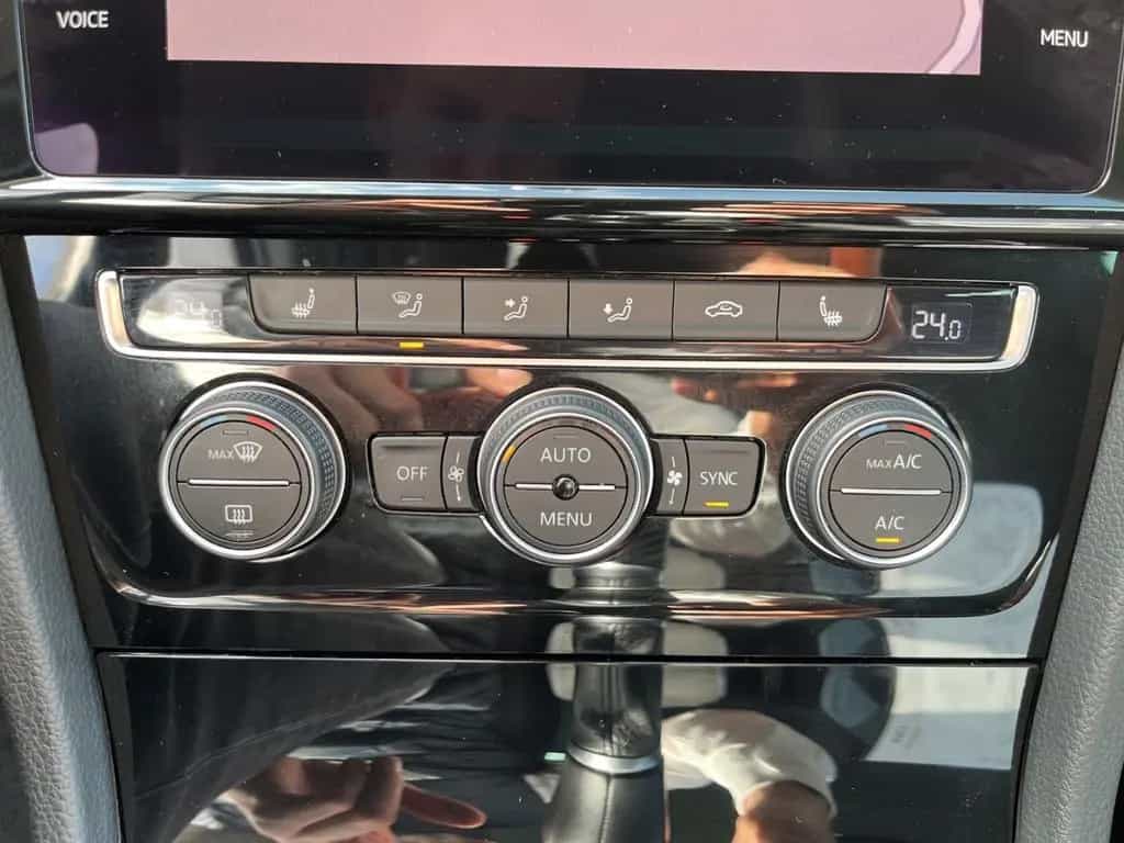 Volkswagen Golf Variant VII 1.5 TSI Join OPF Navi Dyn. Kurv 03/2019-photo-11