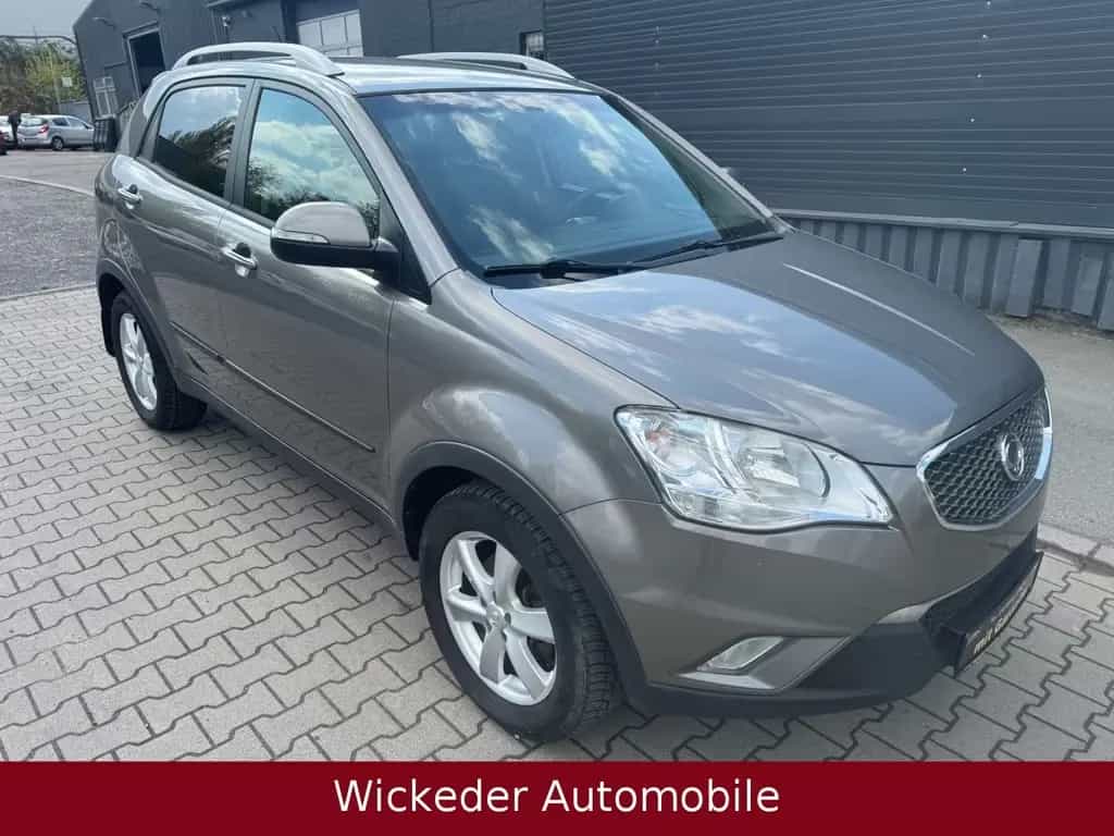 Ssangyong Korando Quartz 4x4/Tüv Neu/Top Pflege 05/2012-photo-0