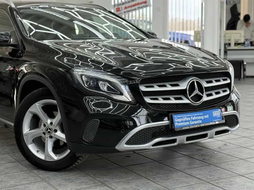 Mercedes-Benz GLA 180 CGI Urban, LED, Leder, Navi, AHK, Sitzh. 11/2017-photo-15