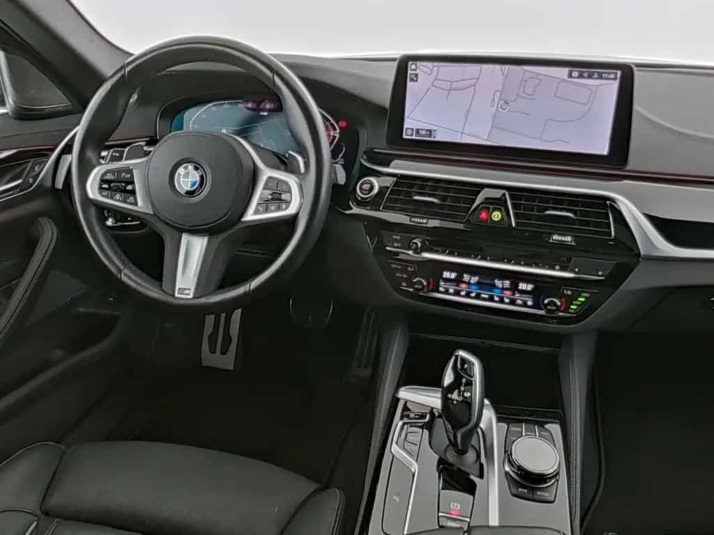 BMW 5 Series 520d M-Sport Pro Harman-Kardon|HuD|Pano|ACC 02/2023-photo-15