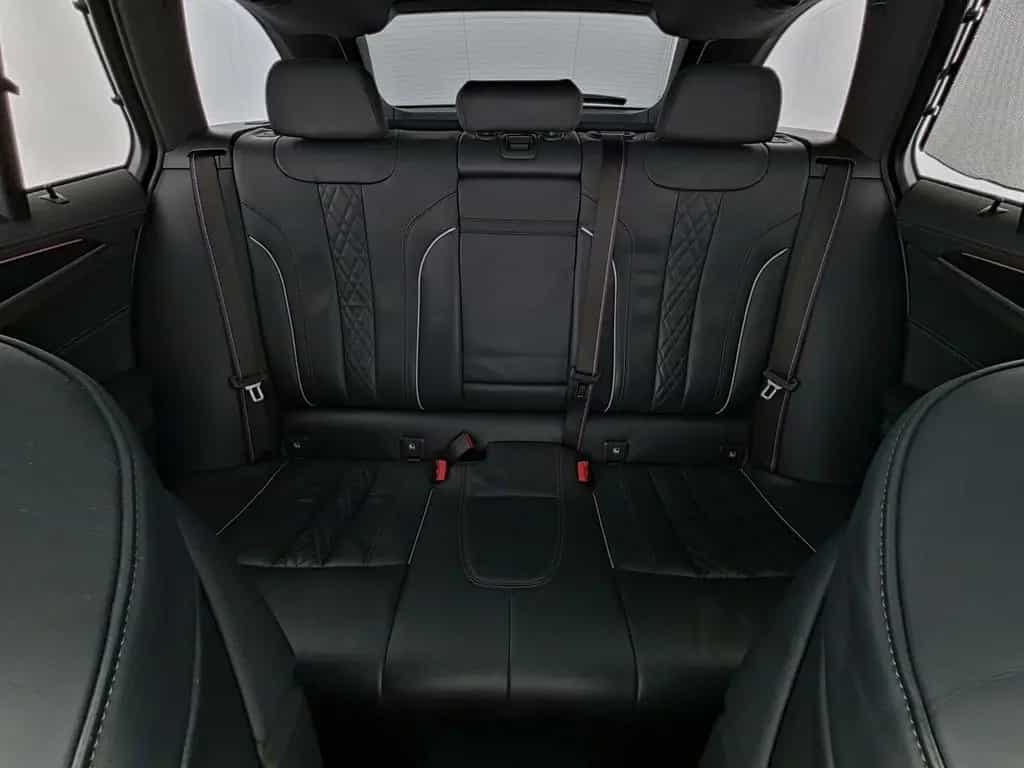 BMW 5 Series 520d M-Sport Pro Harman-Kardon|HuD|Pano|ACC 02/2023-photo-16