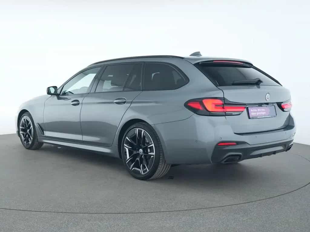 BMW 5 Series 520d M-Sport Pro Harman-Kardon|HuD|Pano|ACC 02/2023-photo-7