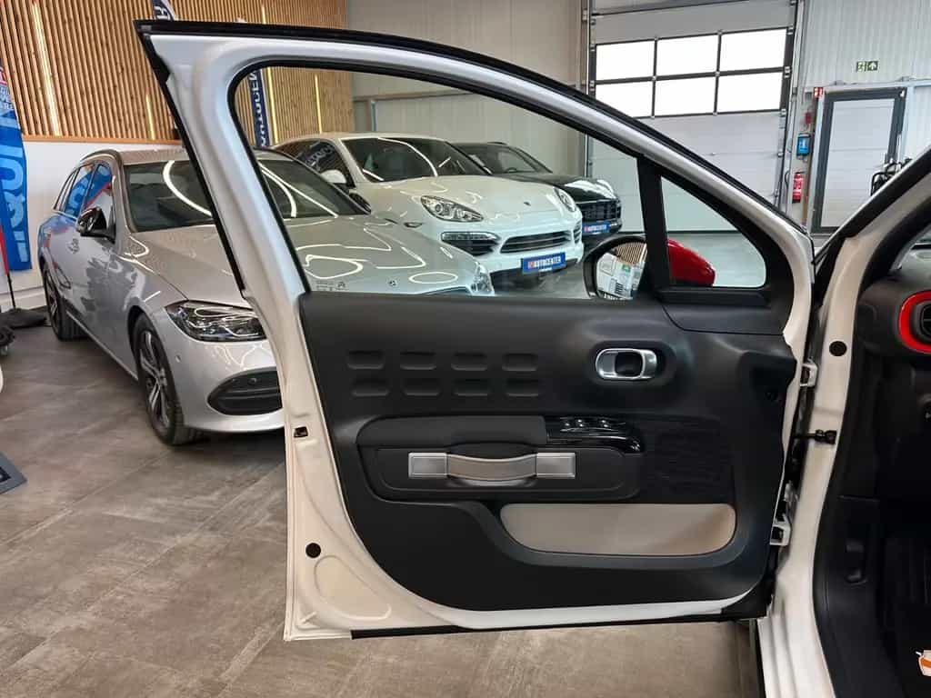 Citroën C3 Shine *LED*Klima*TÜV* 04/2018-photo-23