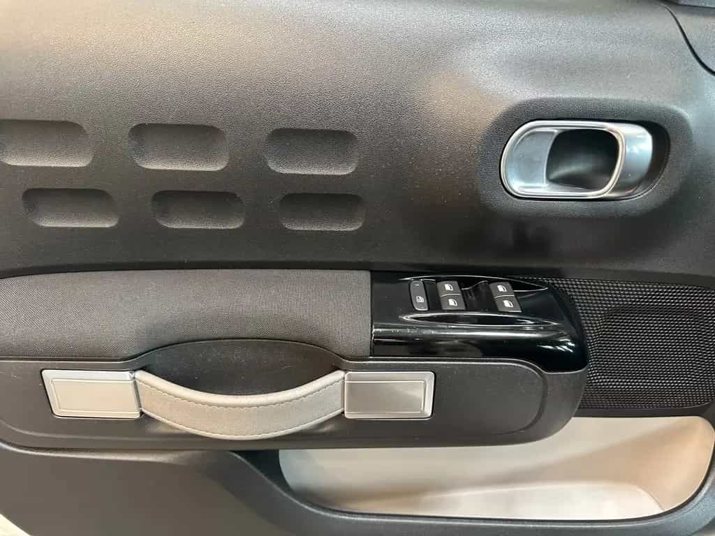 Citroën C3 Shine *LED*Klima*TÜV* 04/2018-photo-24