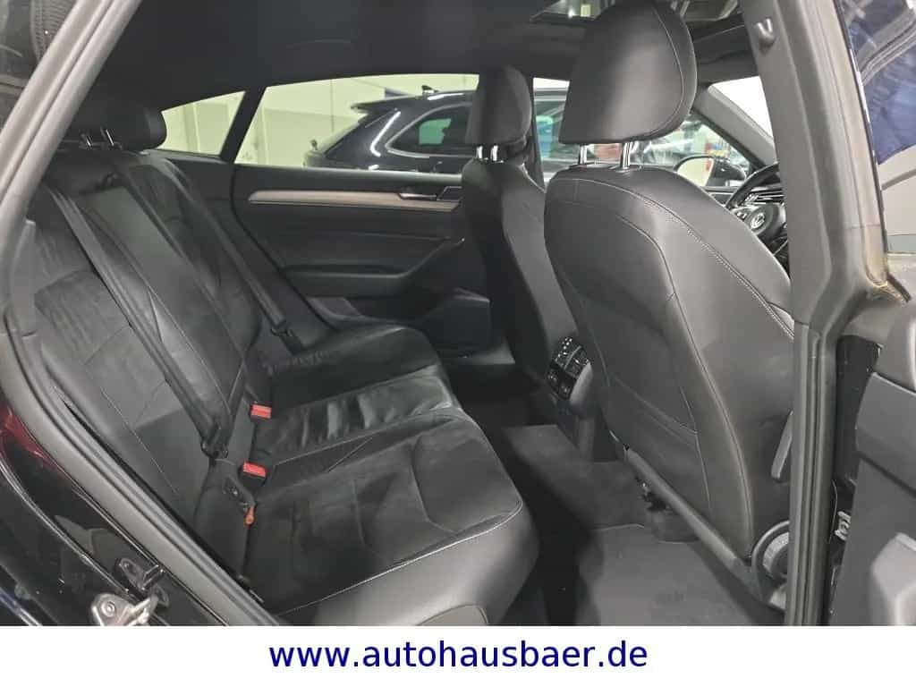 Volkswagen Arteon R-Line 4Motion*PANO*SHZ*VIRTUAL*STDH*KAM* 09/2017-photo-9