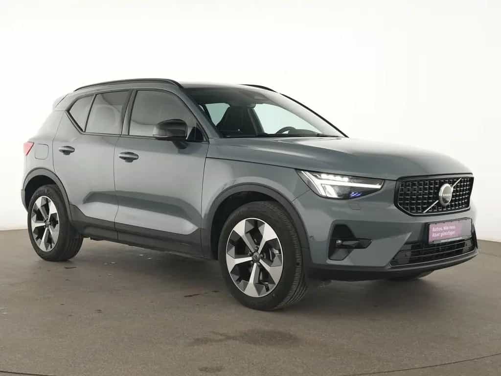 Volvo XC40 Ultimate Dark 360|Pano|ACC|eHeck|WinterPake 03/2023-photo-4