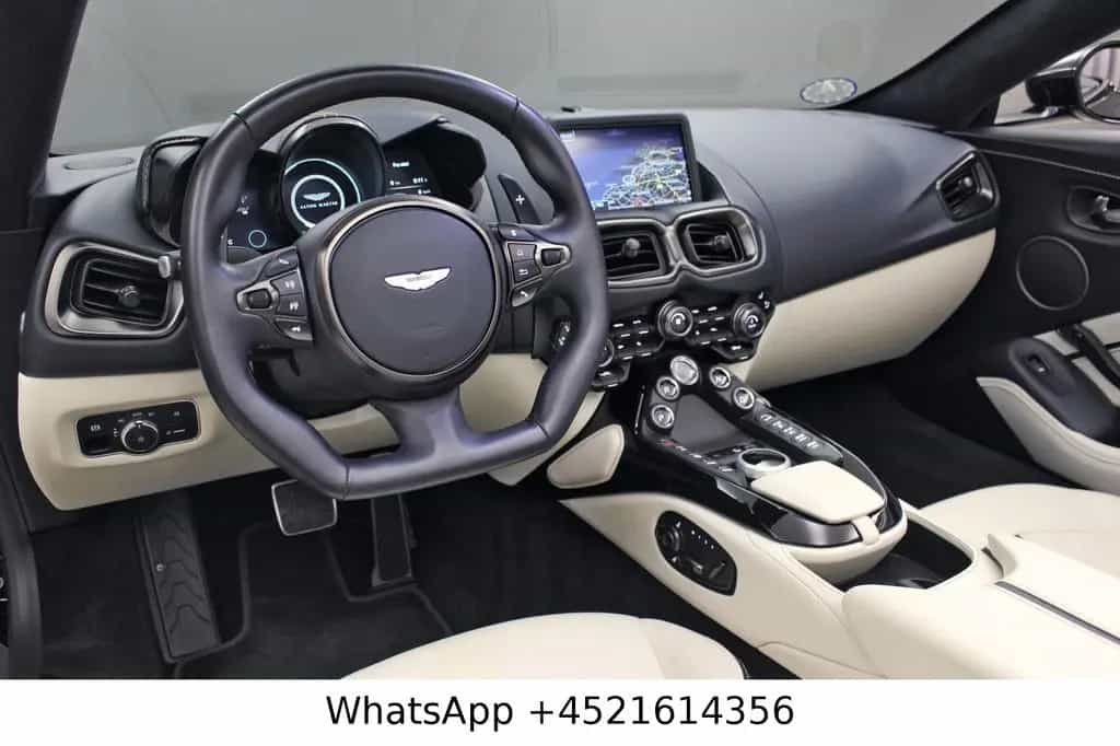 Aston Martin V8 Vantage Roadster 04/2022-photo-11