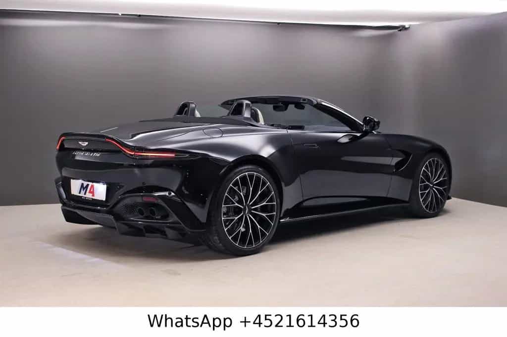 Aston Martin V8 Vantage Roadster 04/2022-photo-4