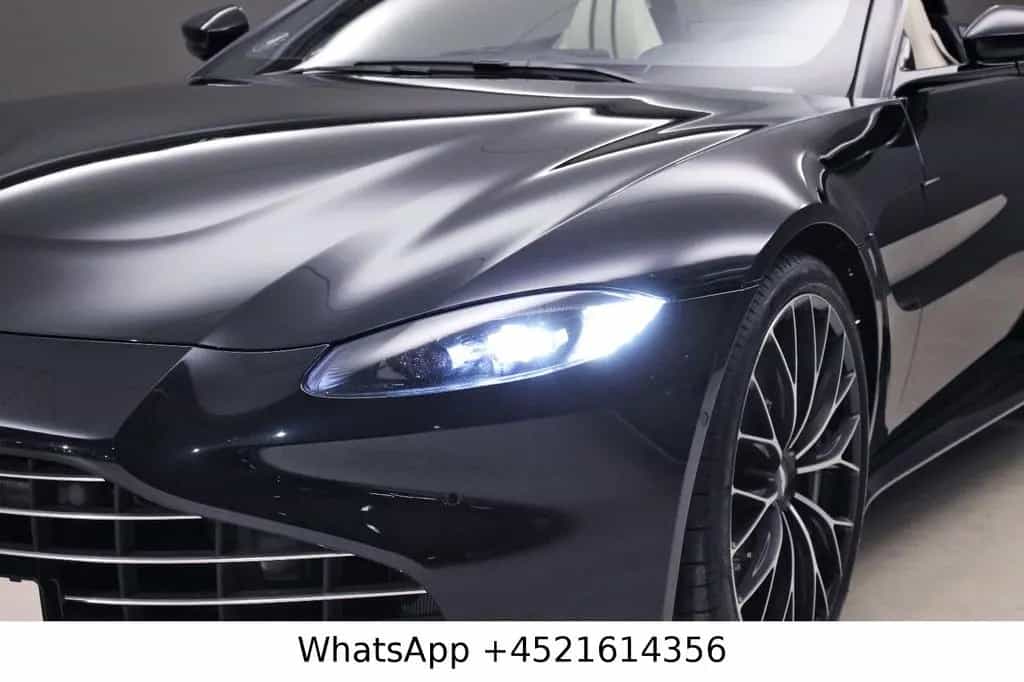 Aston Martin V8 Vantage Roadster 04/2022-photo-6