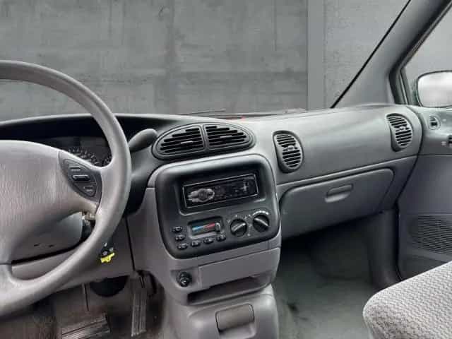 Chrysler Grand Voyager 2.4 Automatik 7 Sitze 06/1998-photo-11