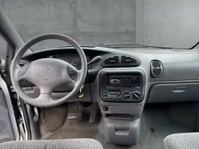 Chrysler Grand Voyager 2.4 Automatik 7 Sitze 06/1998-photo-9