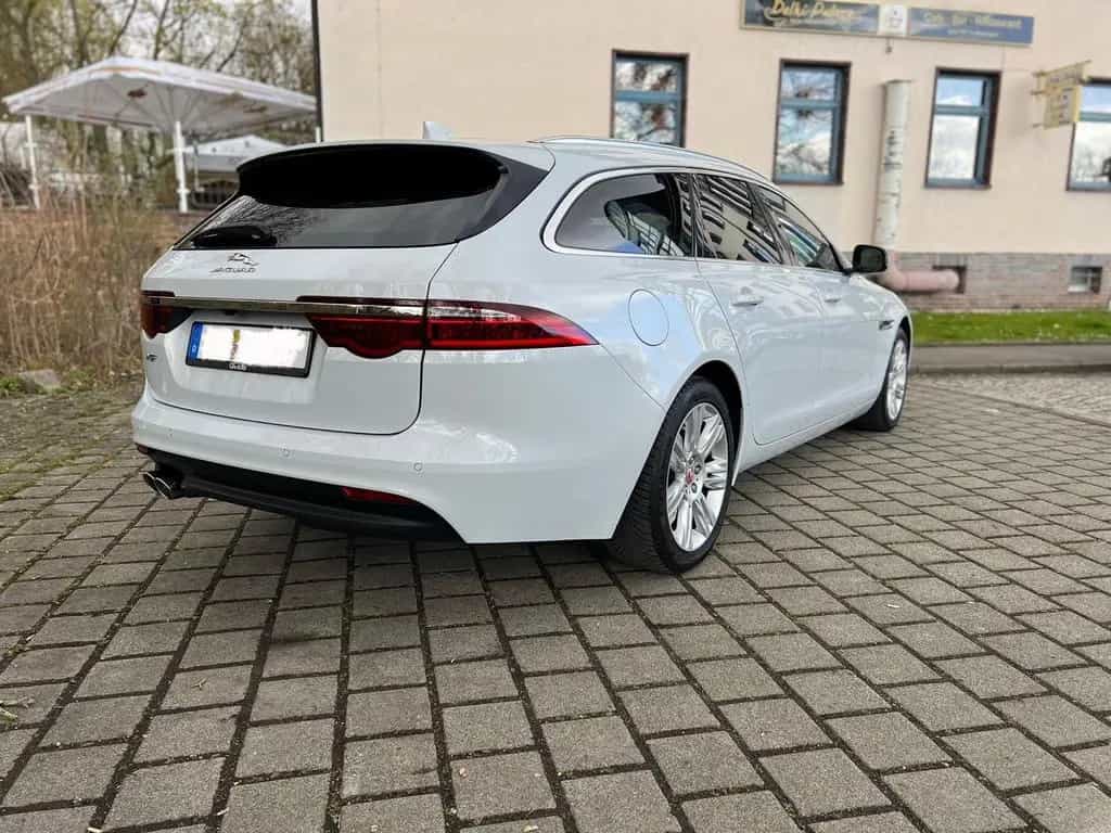 Jaguar XF Top Zustand | 1,5 Jahre TÜV 05/2018-photo-3
