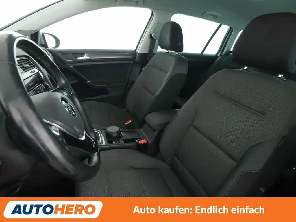 Volkswagen Golf VII 1.4 TSI Comfortline BM Aut.*PDC*ACC*AHK 06/2017-photo-9