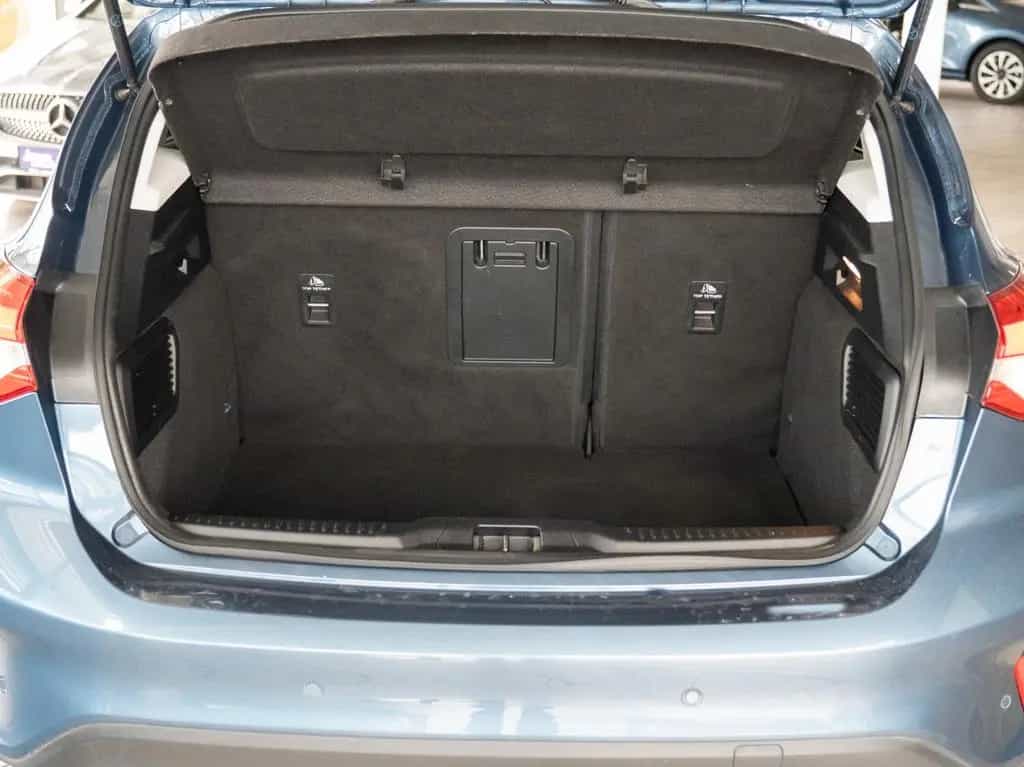 Ford Focus Lim. C&C WINTER-P./NAVI/KLIMA/DAB/JRC 11/2020-photo-5
