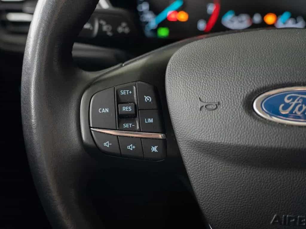 Ford Focus Lim. C&C WINTER-P./NAVI/KLIMA/DAB/JRC 11/2020-photo-6