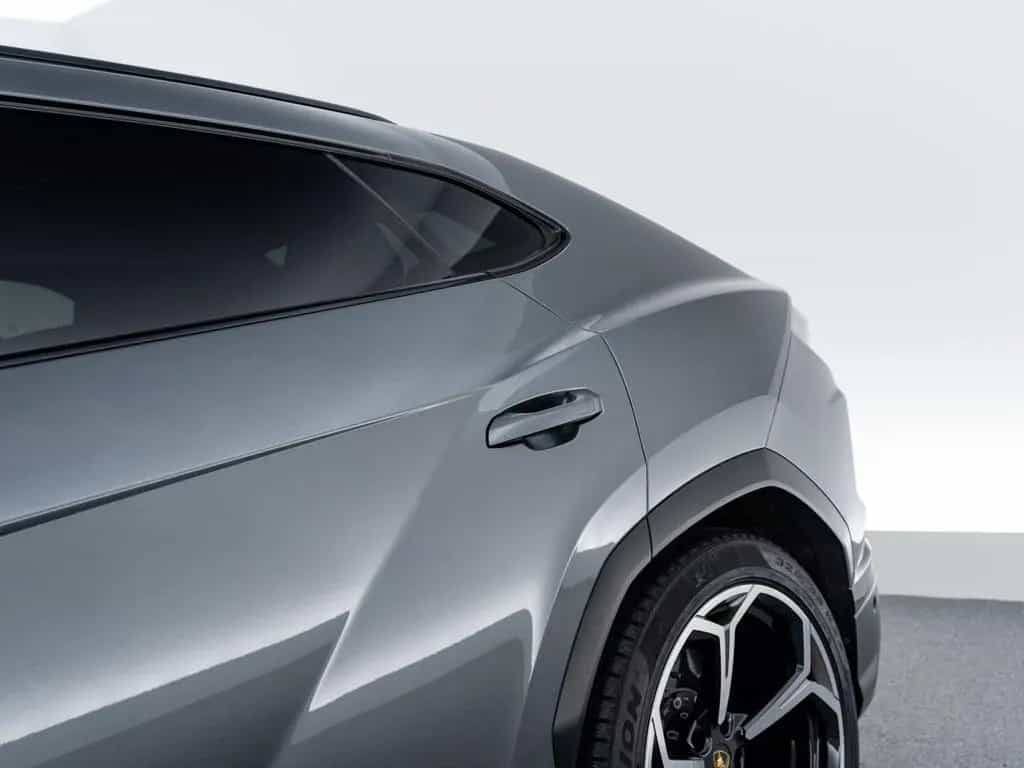 Lamborghini Urus Carbon I B&O I Winter tires 07/2019-photo-14