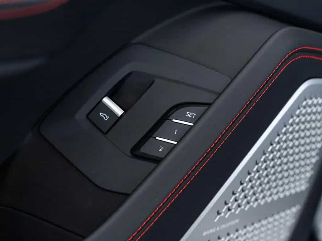 Lamborghini Urus Carbon I B&O I Winter tires 07/2019-photo-27
