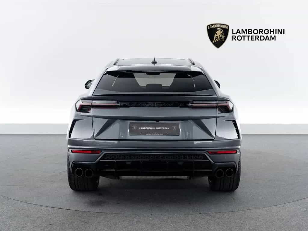 Lamborghini Urus Carbon I B&O I Winter tires 07/2019-photo-3