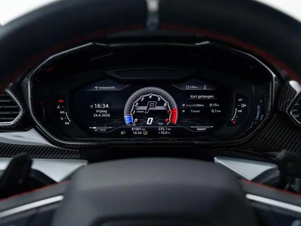 Lamborghini Urus Carbon I B&O I Winter tires 07/2019-photo-33