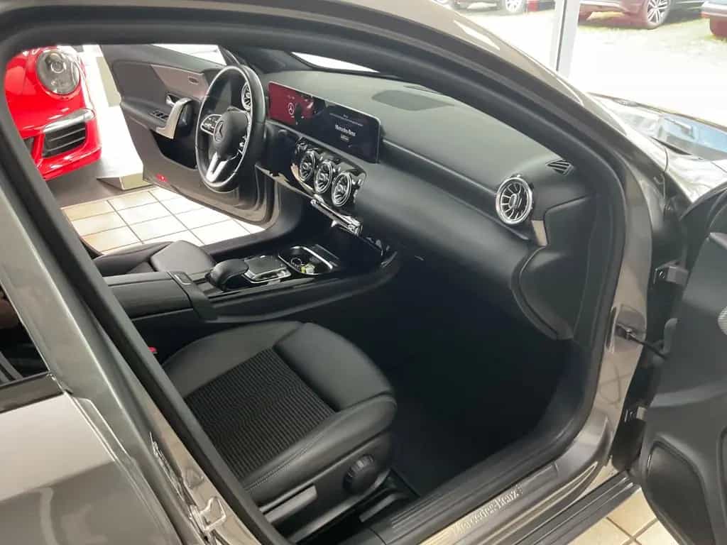 Mercedes-Benz A-Class 180 A A 180 Edition 19 11/2019-photo-10