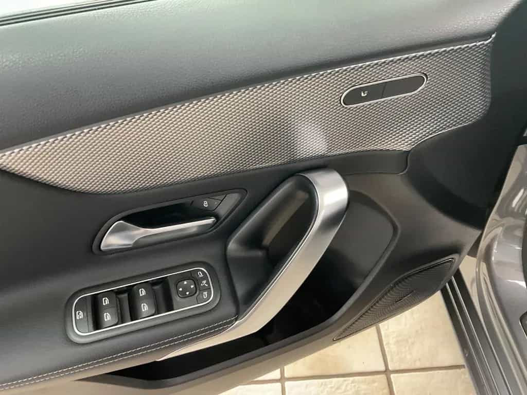 Mercedes-Benz A-Class 180 A A 180 Edition 19 11/2019-photo-12